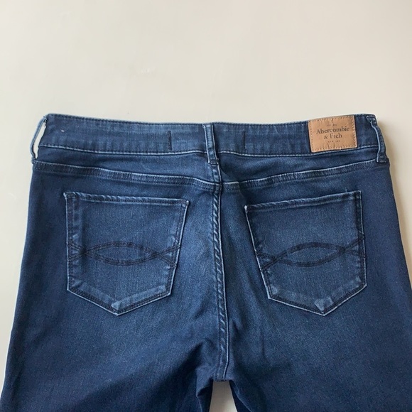 Abercrombie & Fitch Dark Wash Skinny Jeans - Picture 5 of 6